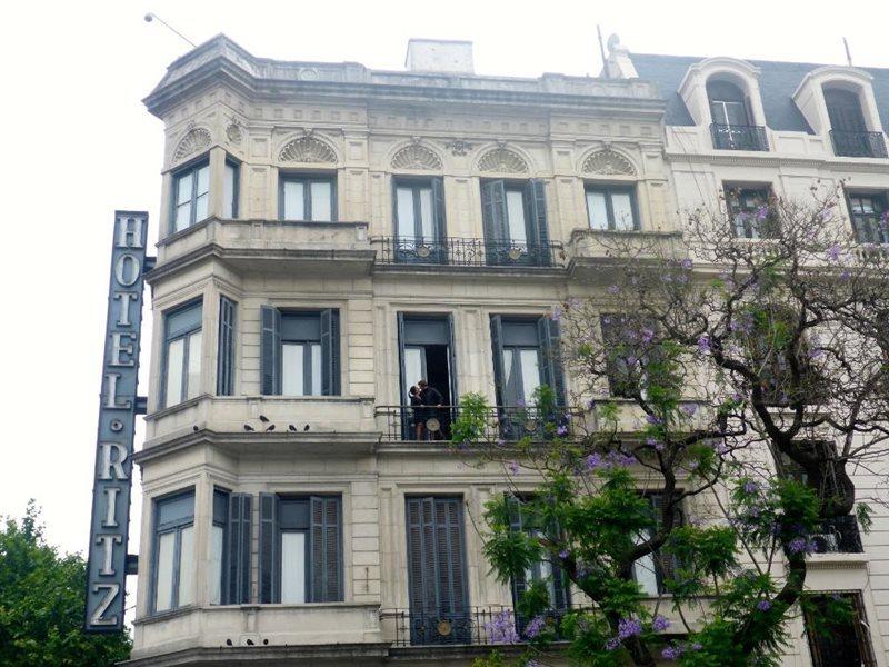 Hostel Inn Buenos Aires Exteriör bild