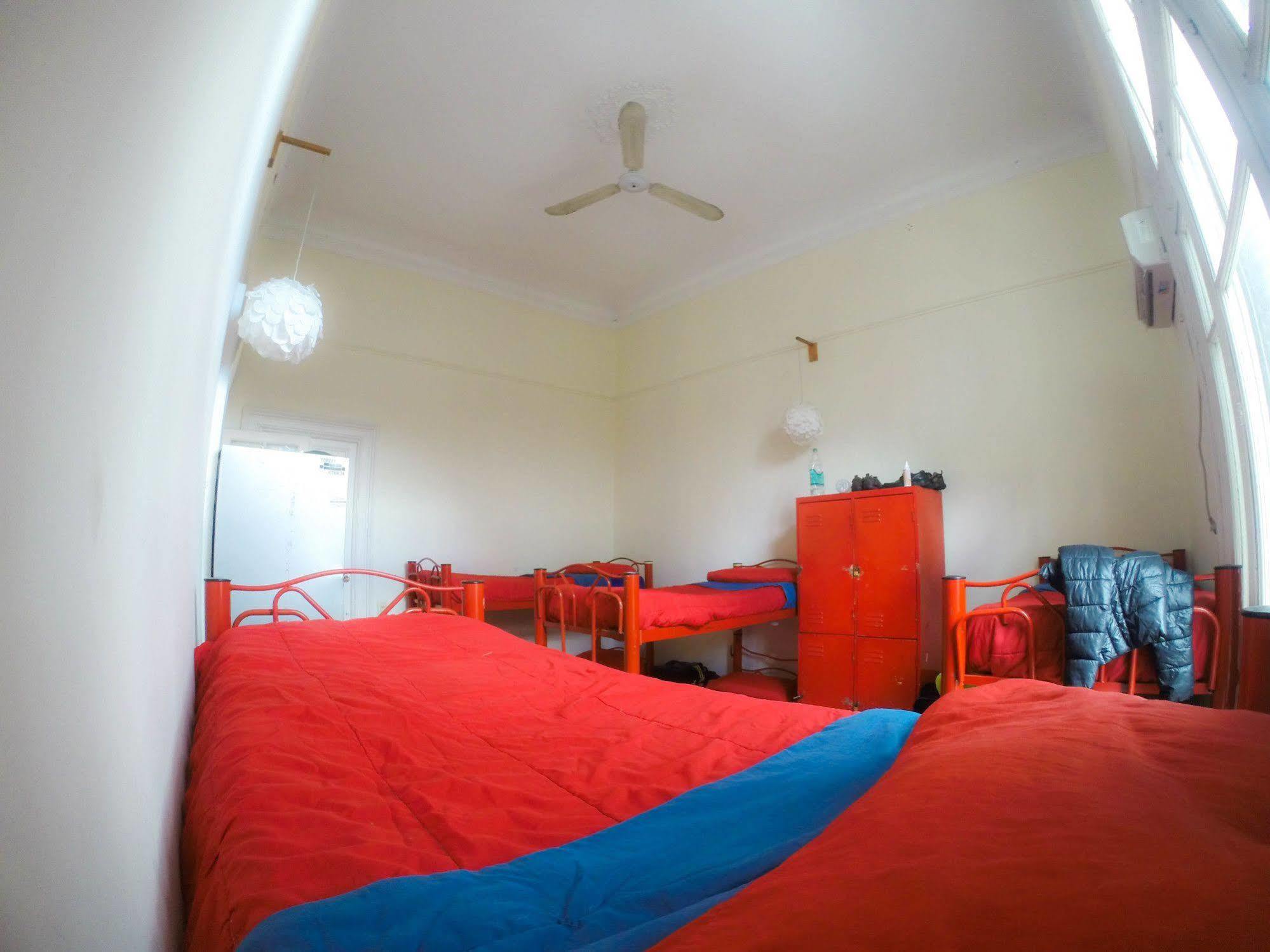 Hostel Inn Buenos Aires Exteriör bild
